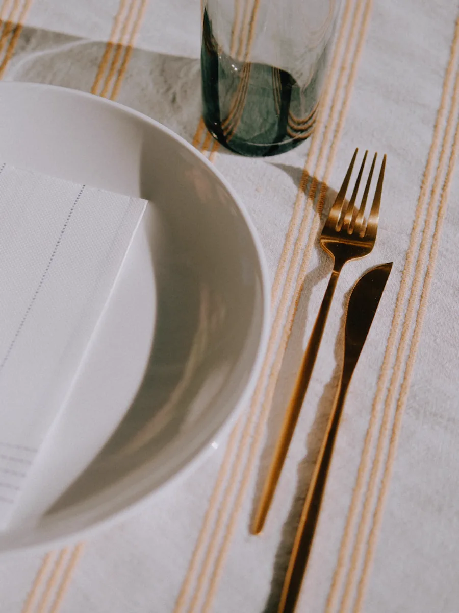 Herringbone cotton table runner